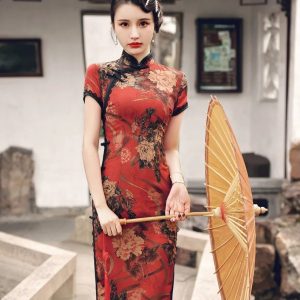 Vintage China Cheongsam, Classic Flower Red Qipao