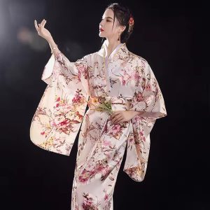 Kimono tradisional Jepang dengan Obi gaun malam wanita